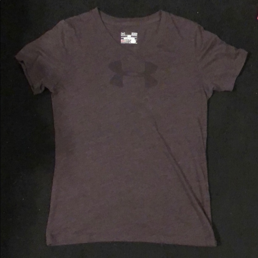 Under armor workout shirt